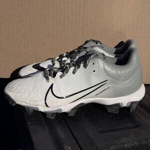 Nike Hyperdiamond 4 Shoes Womens Size 7.5 Gray White Softball Cleats CZ5918-008